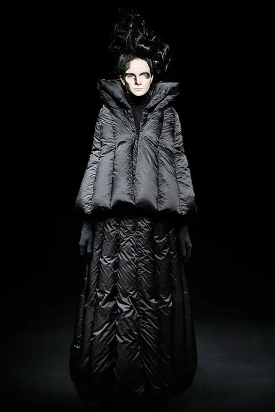 Look 49